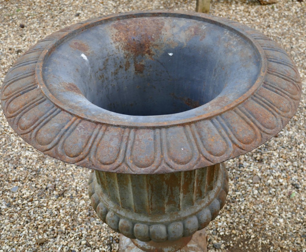 Large Cast Iron Garden Urn with Distressed Shabby Paint  View VII