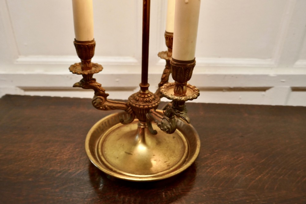 French Painted Toleware and Brass Triple Desk Lamp View IX