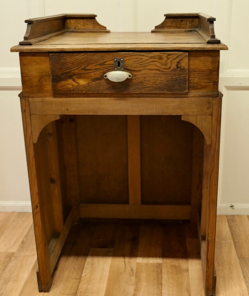 French Oak Hotel Restaurant Reception Hostess Greeting Station View V