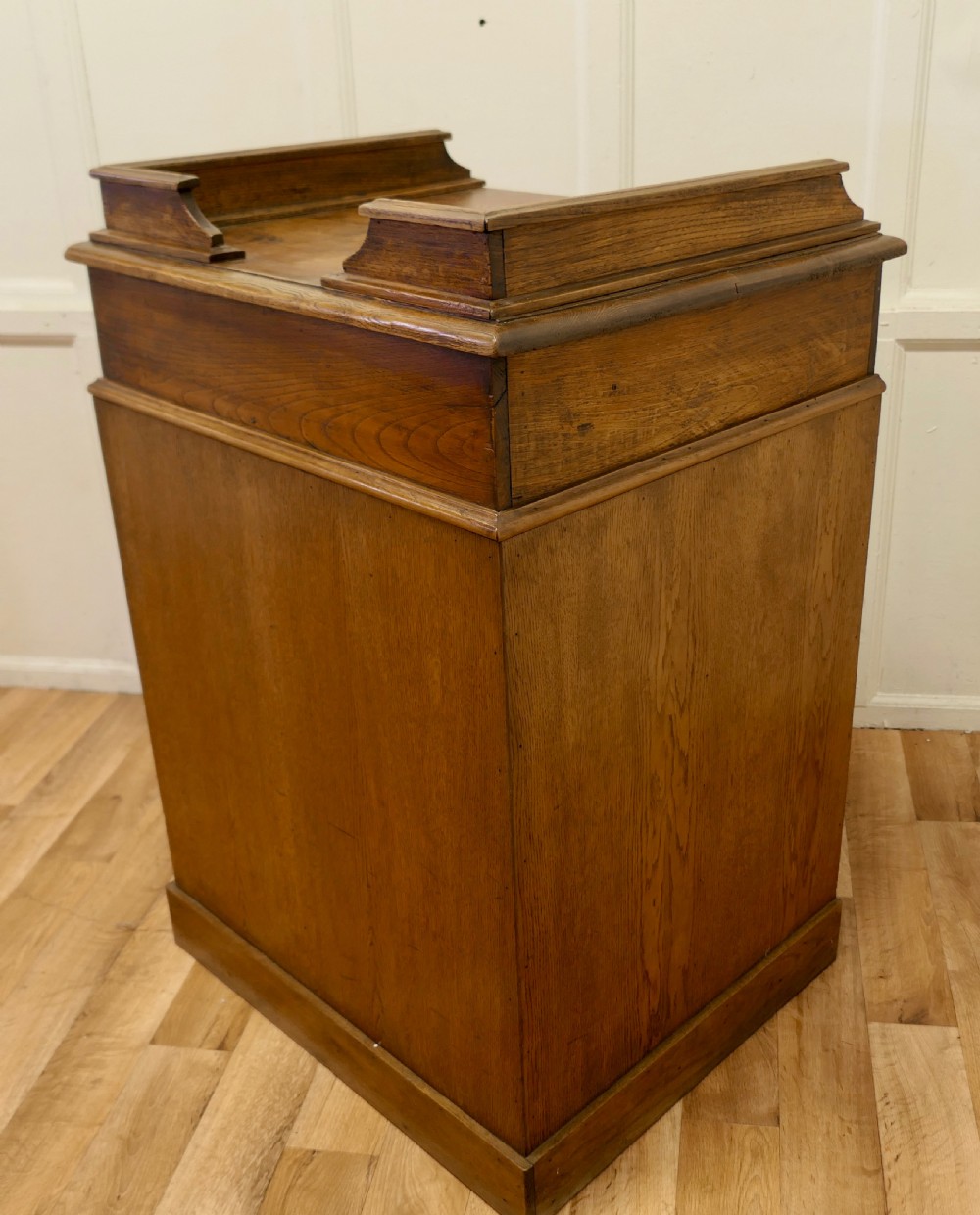 French Oak Hotel Restaurant Reception Hostess Greeting Station View IX