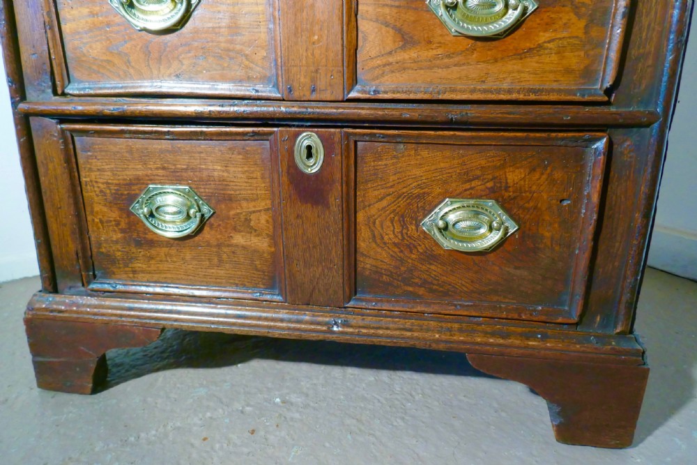 18th Century Small Elm Country Chest of Drawers View VI