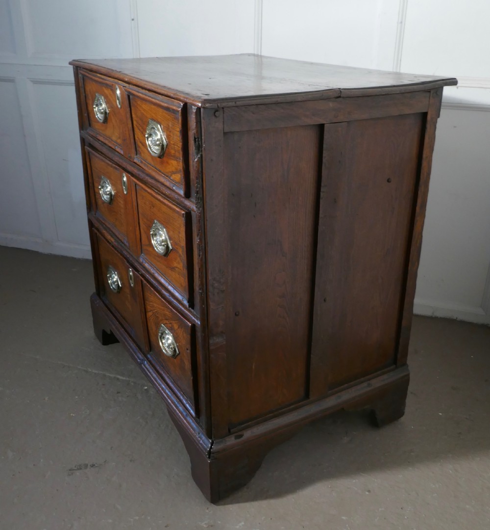 18th Century Small Elm Country Chest of Drawers View VIII