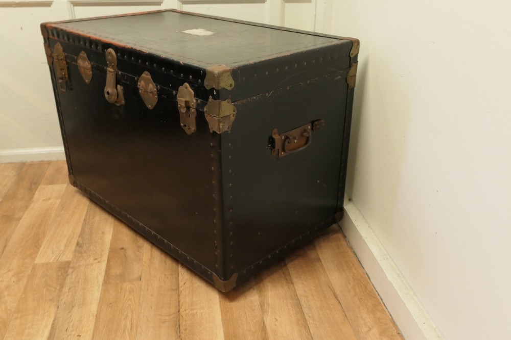 Large Vintage Rigid Canvas Travel Trunk, Steamer Trunk on Wheels View III