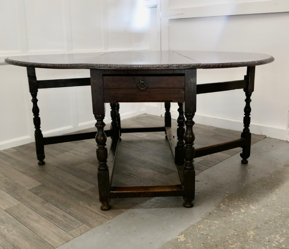 Large 18th Century Oak Gate Leg Dining Table