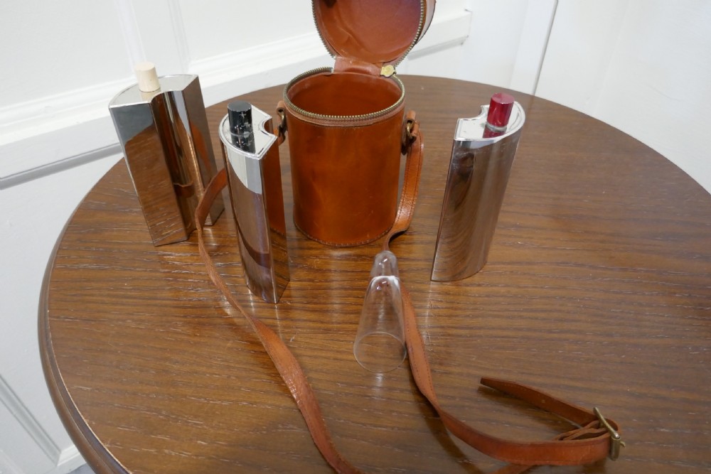 1920s German Huntsman’s Drinking Flask Set View II