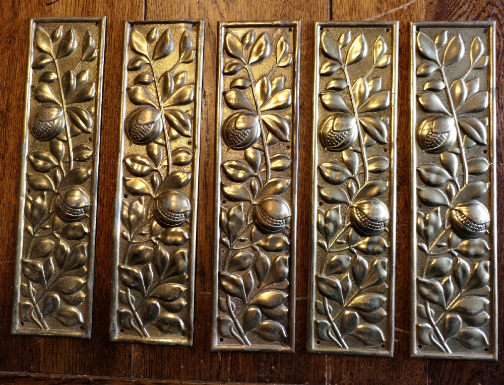 Keswick Design Style Arts and Crafts Brass Door Finger Plates, Door-furniture 