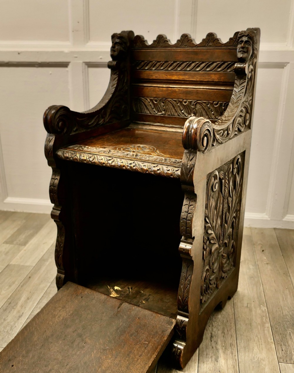 Small Gothic Carved Oak Green Man Settle, Hall Seat View VI