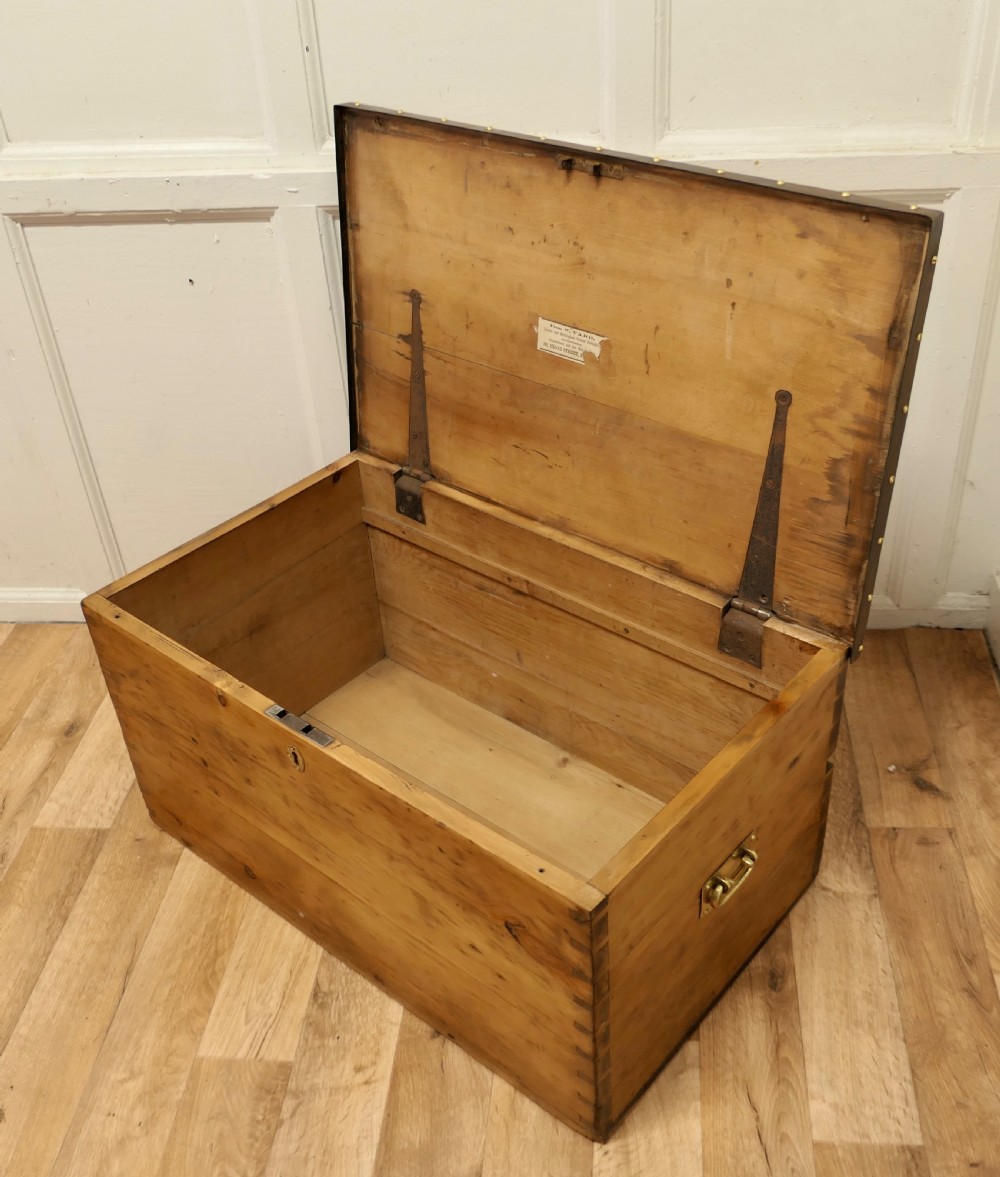 Strong Victorian Pine Blanket Box  View VI