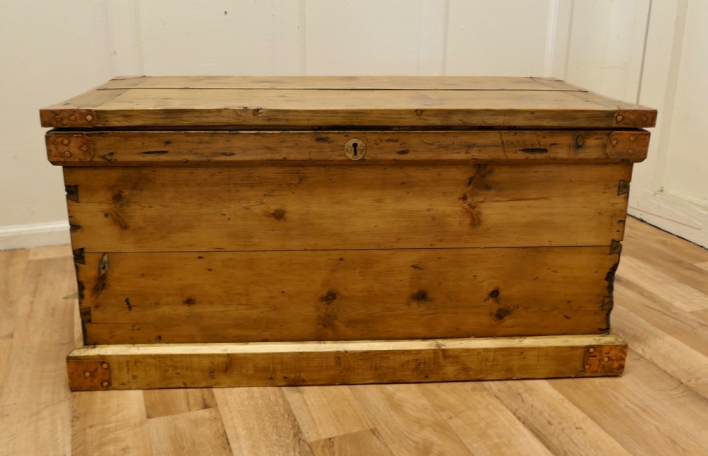 Victorian Pine Carpenters Box 