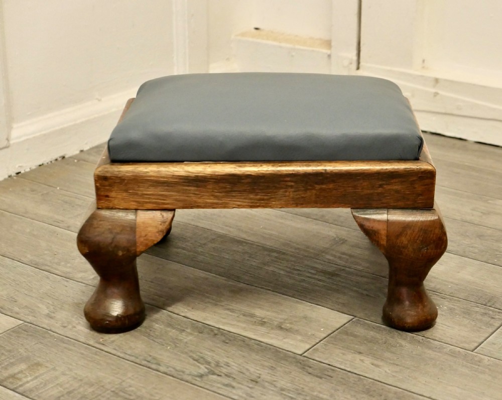 Victorian Country House Oak Foot Stool Upholstered in Soft Leather 