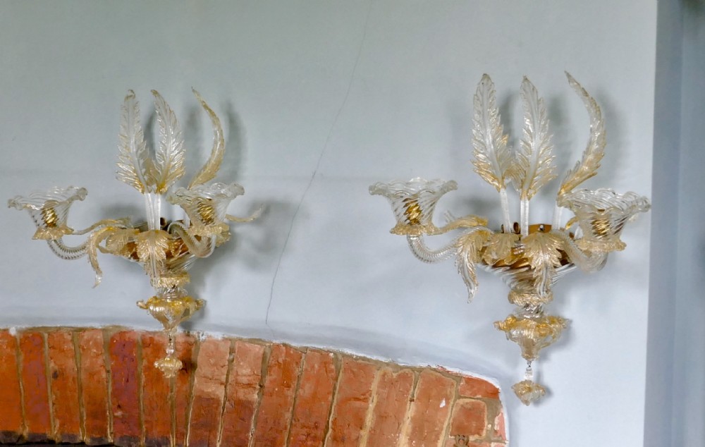 Pair of Superb Venetian Glass and Gilt Chandelier Wall Lights