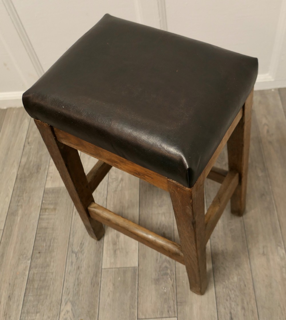 Arts and Crafts Golden Oak and Leather Stool View V