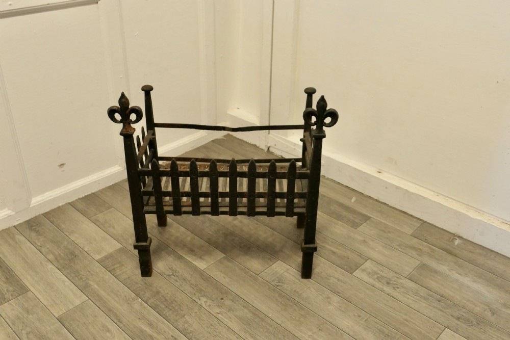Inglenook Free Standing Fire Basket, Iron Fire Grate View III