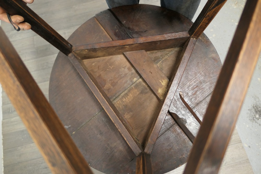 Early 19th Century English Oak Cricket Table View XI