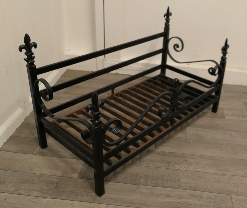 Large Inglenook Free Standing Fire Basket, Iron Fire Grate View V