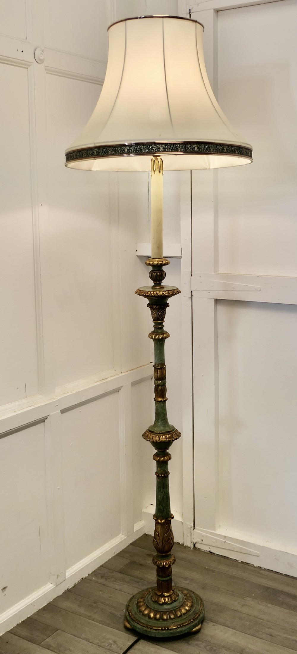 Tall Painted Green and Giltwood Floor Standing or Standard Lamp