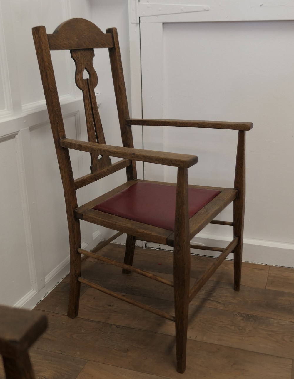 Pair of Excellent Quality Arts and Crafts Oak Carver Chairs View III