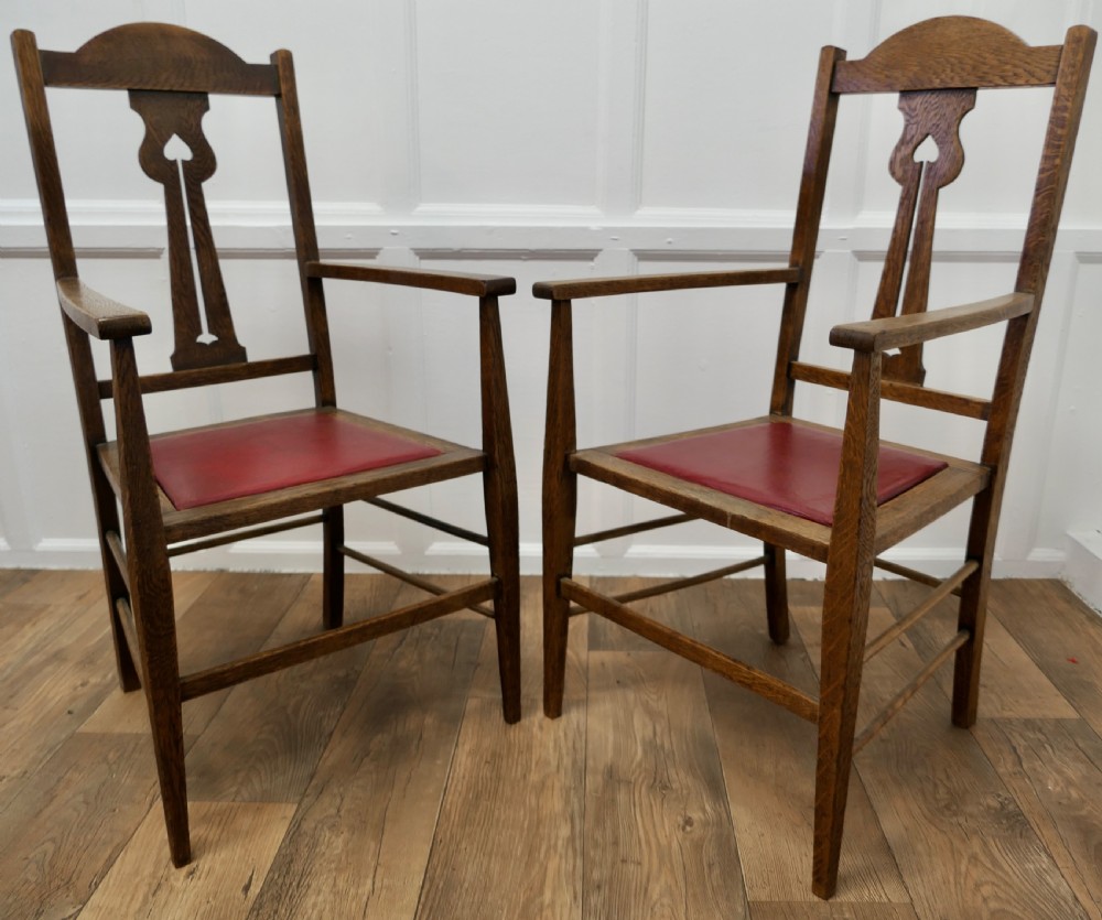 Pair of Excellent Quality Arts and Crafts Oak Carver Chairs View VI
