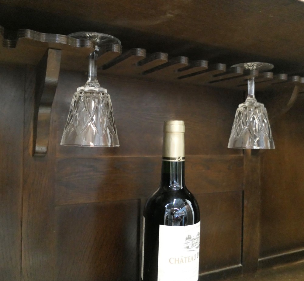 Arts and crafts Oak Hotel Restaurant Reception Hostess Counter, View XI