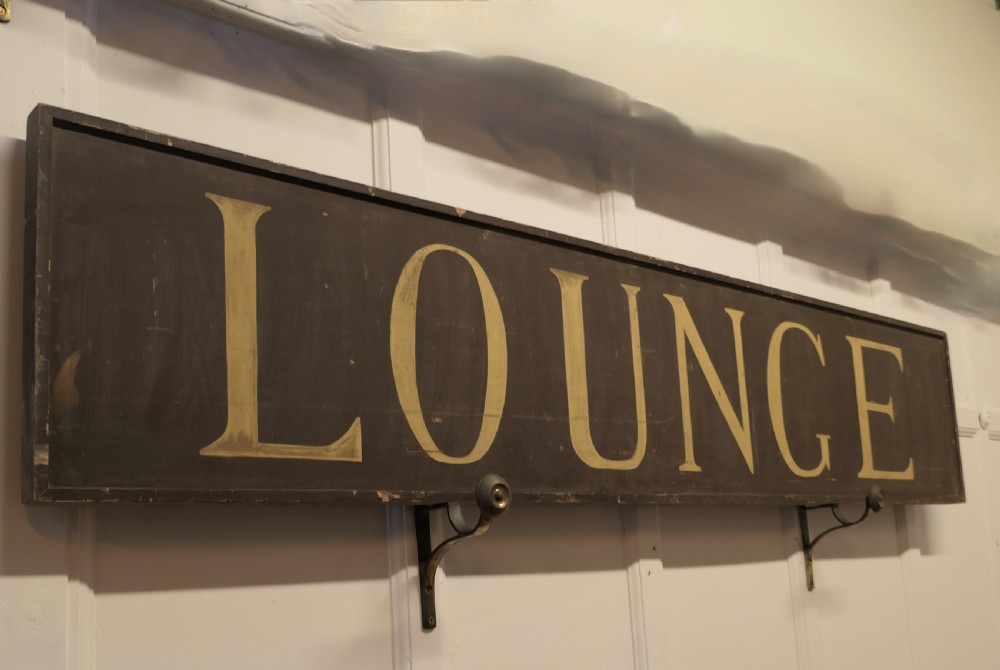A Large 19th C Wooden Painted LOUNGE Sign  View III
