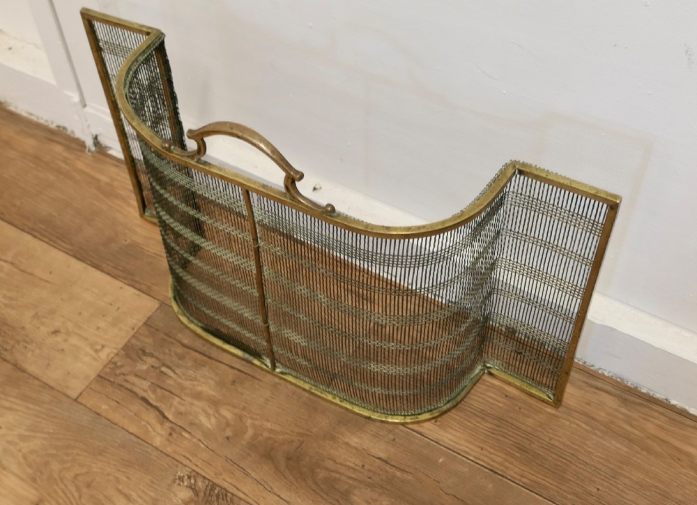 A Victorian Bowed Brass  Fire Guard View IV