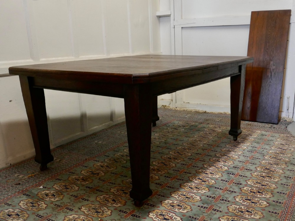 Victorian Arts and Crafts Oak Wind Out Table, Extending Dining Table  View VIII