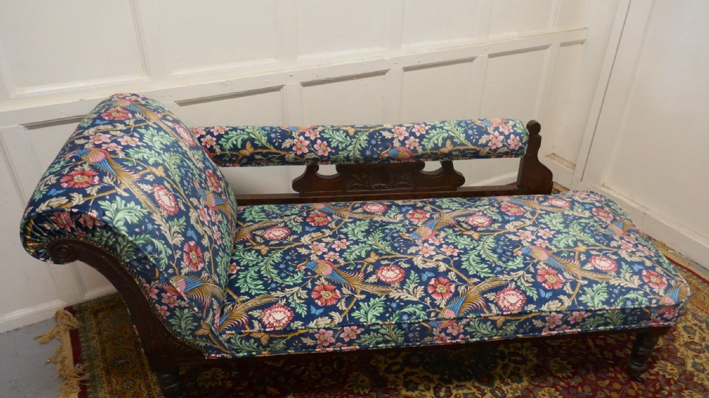 Edwardian Mahogany Chaise Long, William Morris Fabric View III