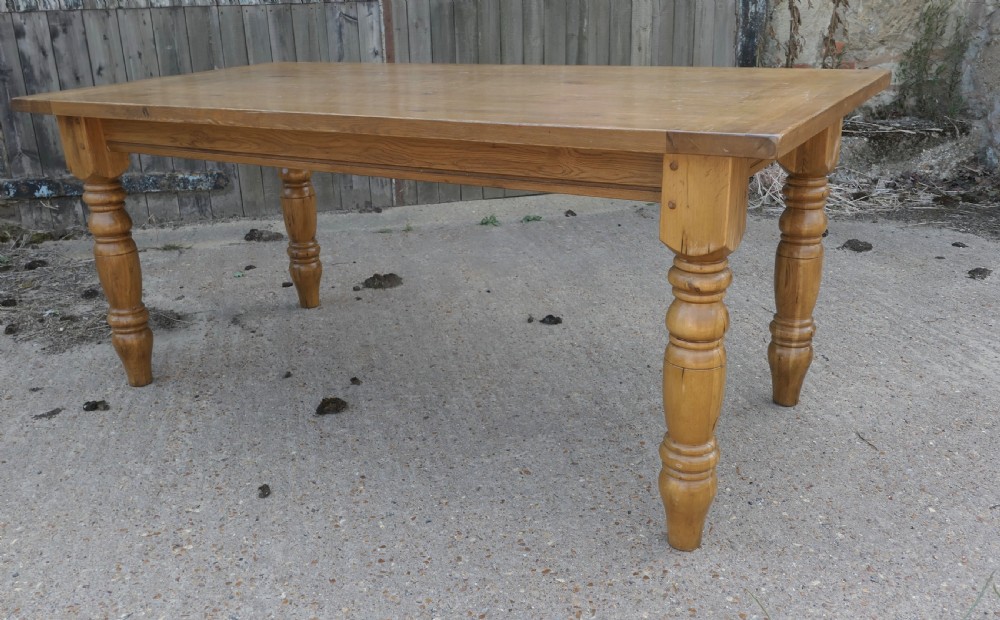 Good Size Rustic Farmhouse Table in Oak View VI