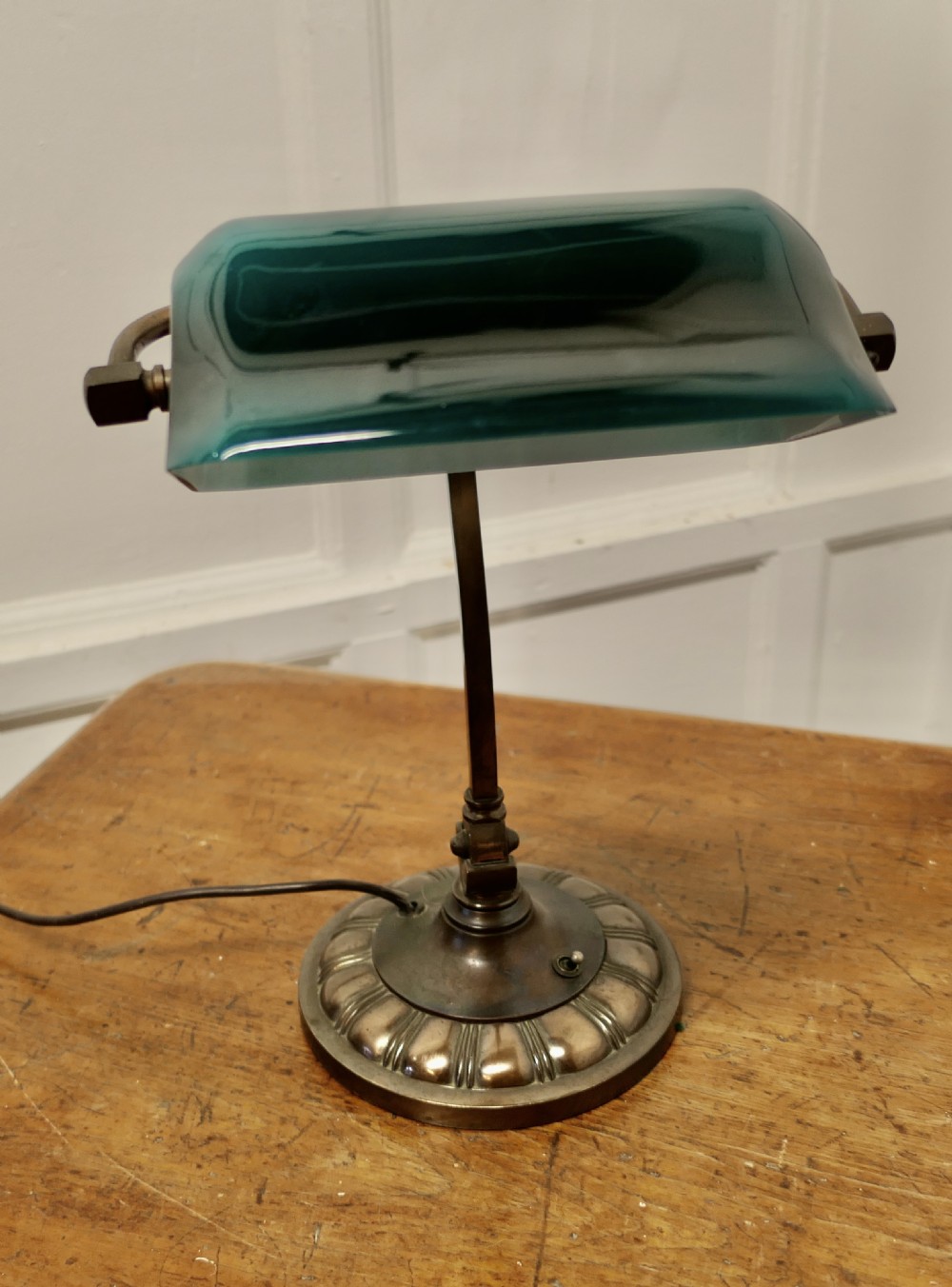 Early 20th Century Copper and Green Glass Barrister’s Desk Lamp View IX