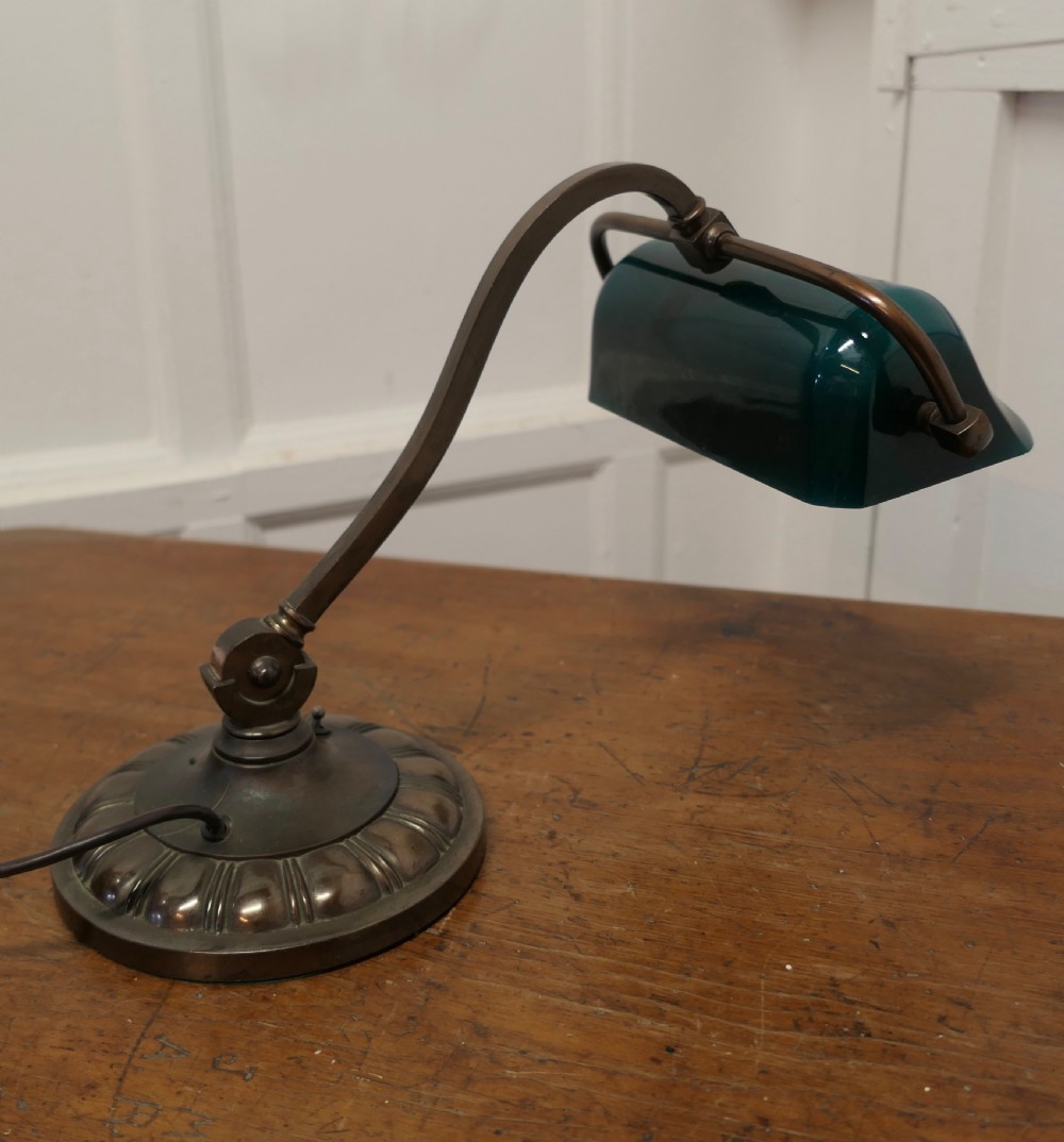 Early 20th Century Copper and Green Glass Barrister’s Desk Lamp View XII