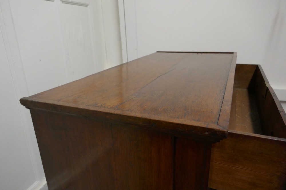 19th Century Tall 6 Drawer Oak Chest of Drawers  View VII