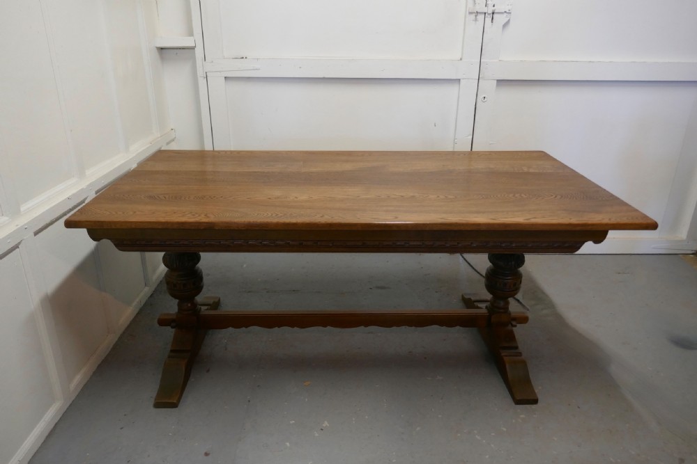 Victorian Oak Refectory Table   View VI