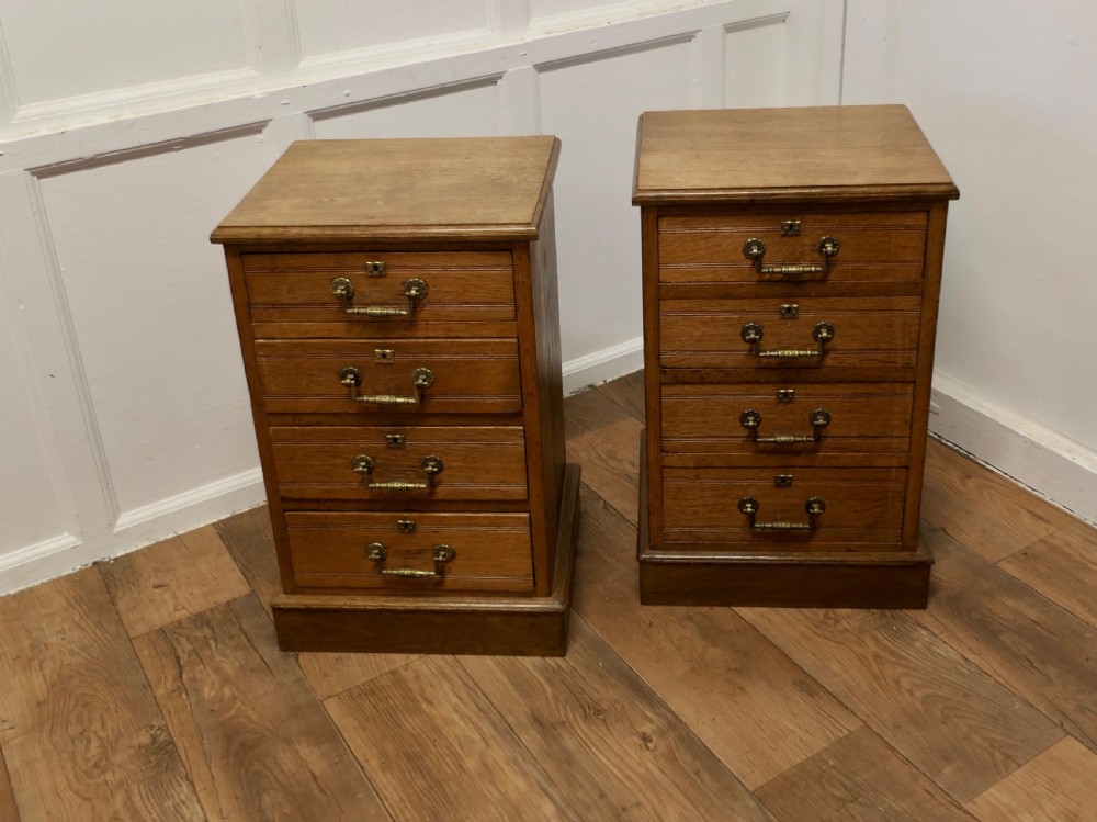 A Pair of Arts and Crafts 4 Drawer Chest of Drawers, Night Tables View II