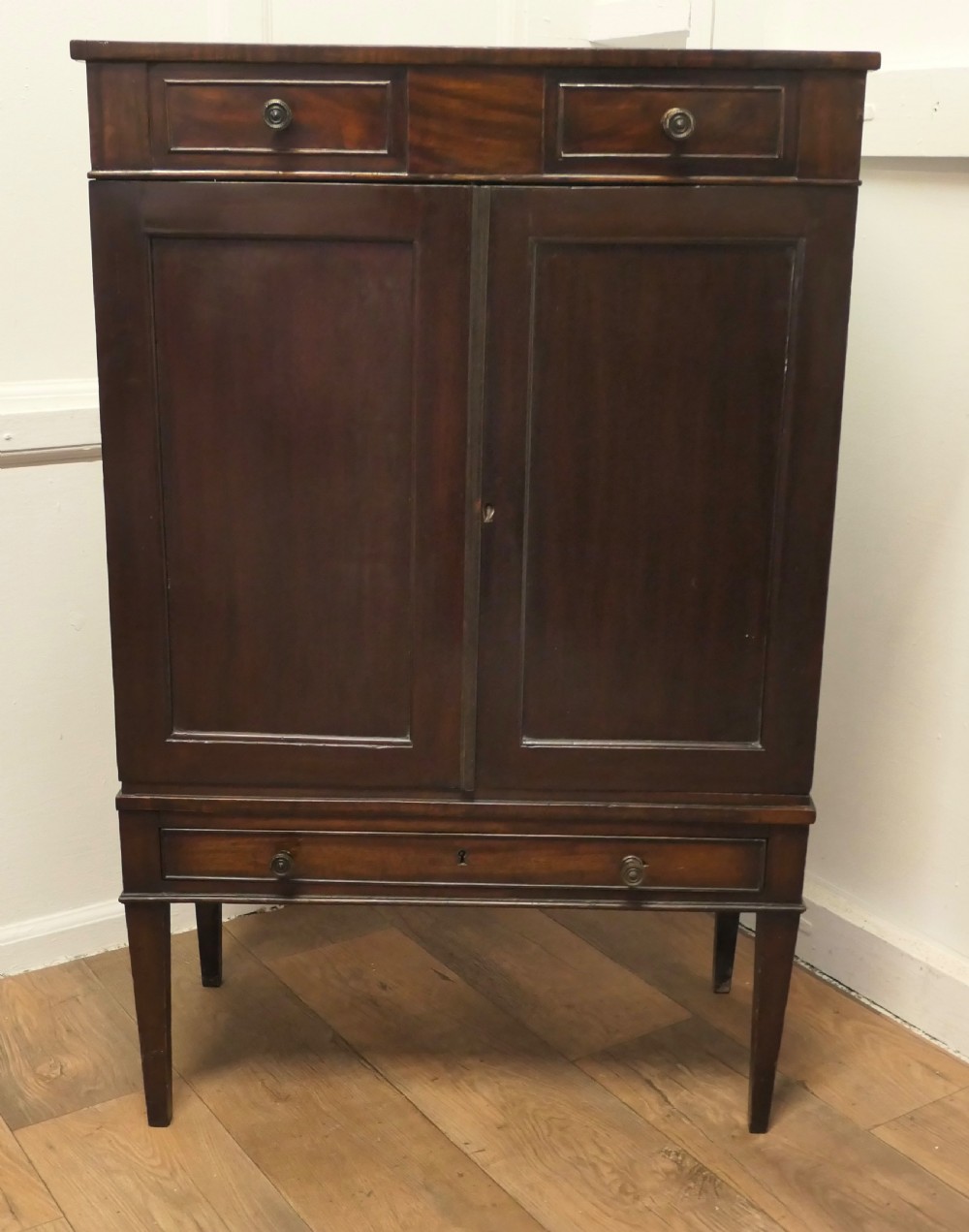 Edwardian Figured Mahogany Side Cabinet