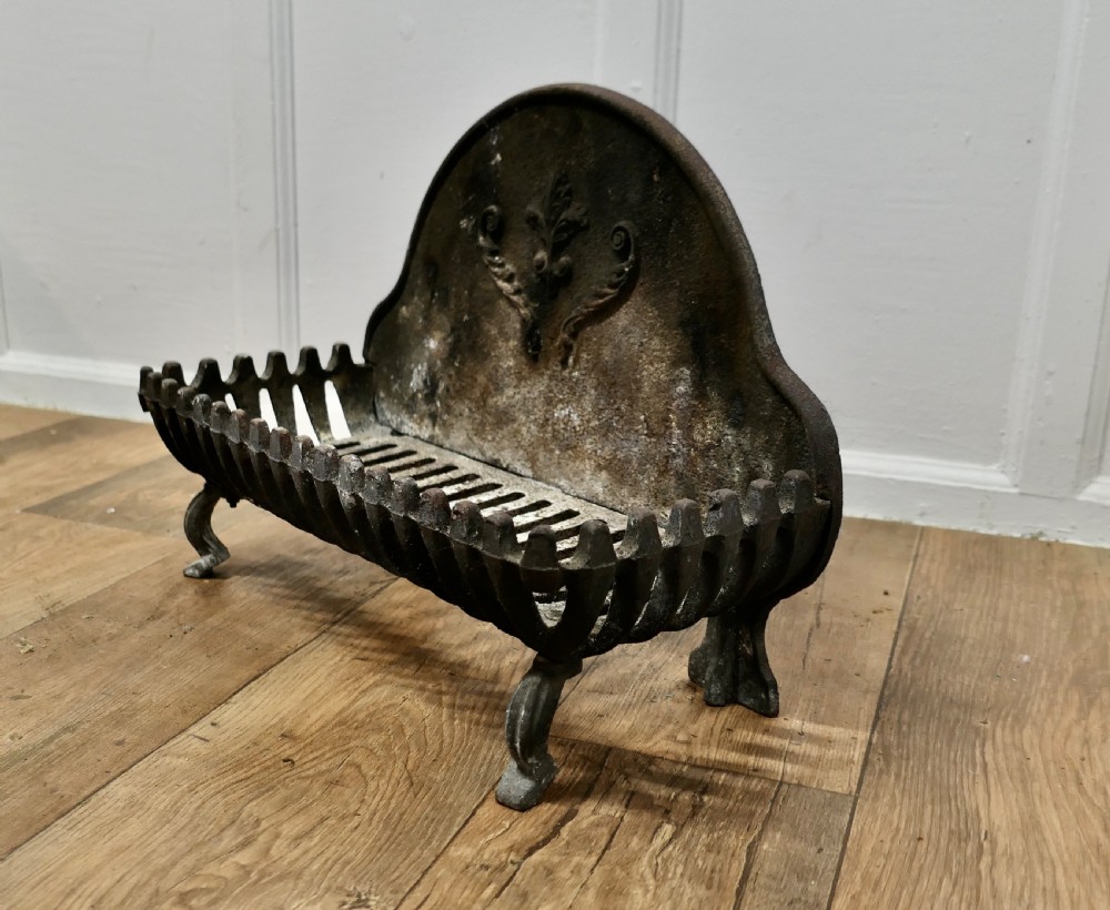 Dainty Free Standing Fire Basket, Iron Fire Grate View V