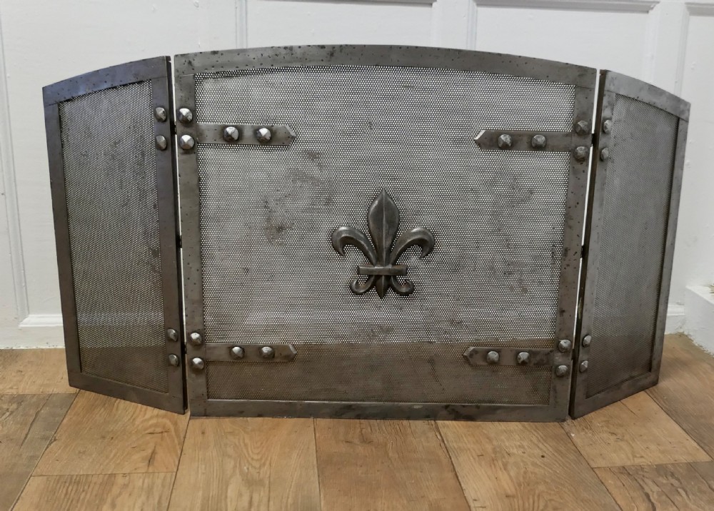 Heavy Arts and Crafts Steel Fire Guard for Inglenook Fireplace View VII