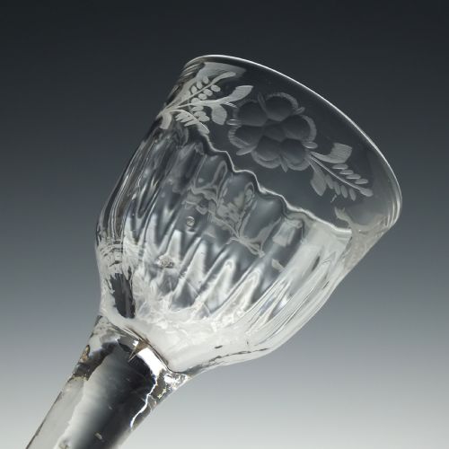 ENGRAVED AND RIB MOULDED 18TH CENTURY PLAIN STEM WINE GLASS C1740 - ADDITIONAL PHOTO 3