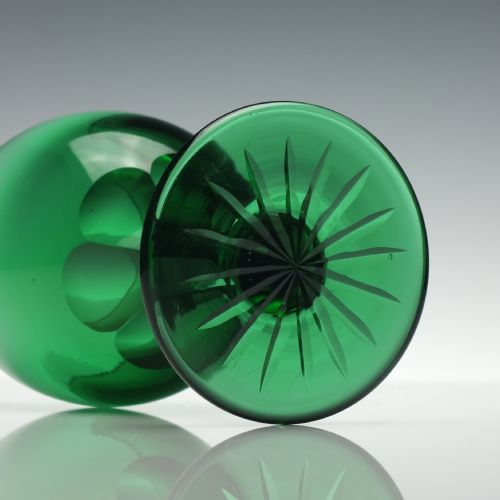 PAIR LATE 19TH CENTURY GREEN WINE GLASSES C1900 - ADDITIONAL PHOTO 4