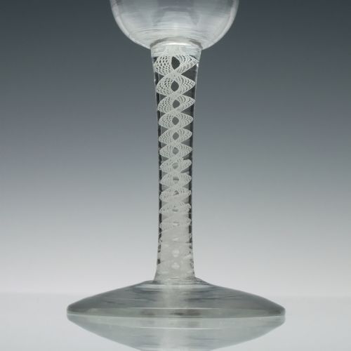 RARE GEORGIAN TULIP BOWL SINGLE SERIES OPAQUE TWIST WINE GLASS C1760 - ADDITIONAL PHOTO 2