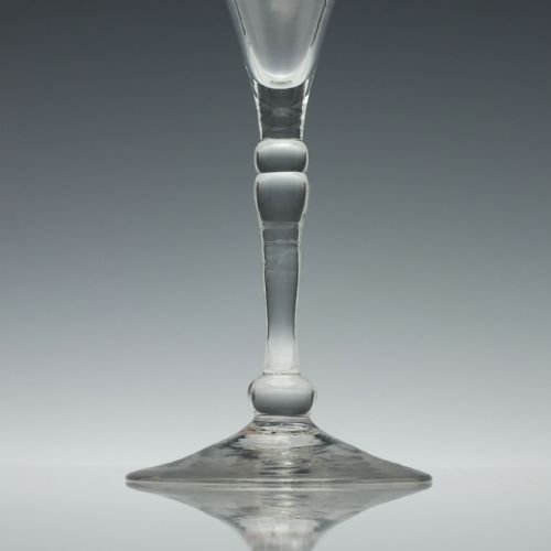 ENGRAVED GEORGIAN LIGHT BALUSTER WINE GLASS C1745 - ADDITIONAL PHOTO 5