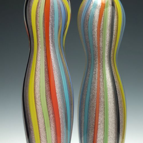 A RARE PAIR OF VENETIAN GLASS HAT STANDS SCULPTURES - ADDITIONAL PHOTO 1
