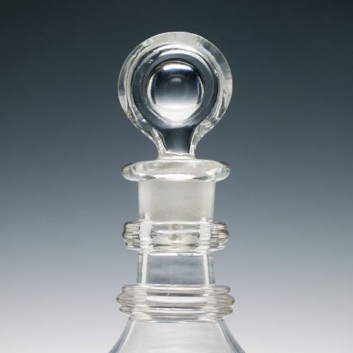 PAIR OF IRISH PULLEY RING GLASS DECANTERS C1820 - ADDITIONAL PHOTO 3