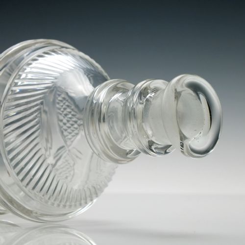 PAIR OF IRISH PULLEY RING GLASS DECANTERS C1820 - ADDITIONAL PHOTO 5