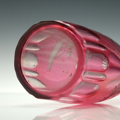 19TH CENTURY ENGRAVED CRANBERRY GLASS SERVING BOTTLE C1860 - ADDITIONAL PHOTO 9