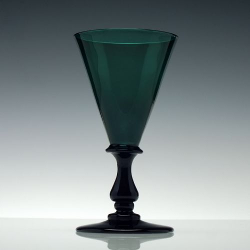 PAIR BRISTOL GREEN WINE GLASSES C1800 - ADDITIONAL PHOTO 3