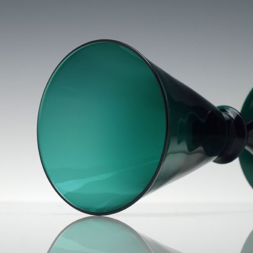 PAIR BRISTOL GREEN WINE GLASSES C1800 - ADDITIONAL PHOTO 7