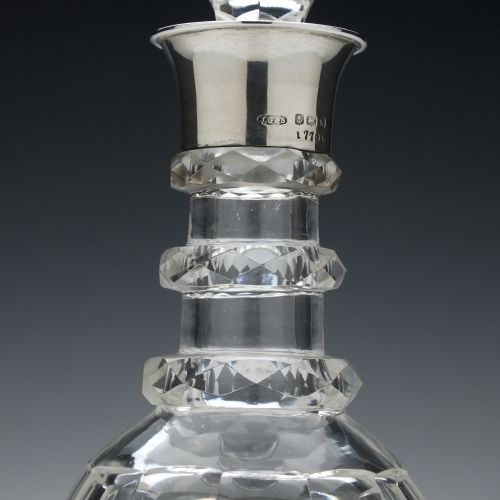 SILVER COLLARED CUT GLASS SPIRIT DECANTER 1921 - ADDITIONAL PHOTO 2