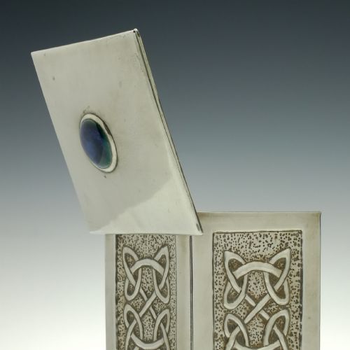 ARTS AND CRAFTS PEWTER BOX WITH RUSKIN STONE C1920 - ADDITIONAL PHOTO 6