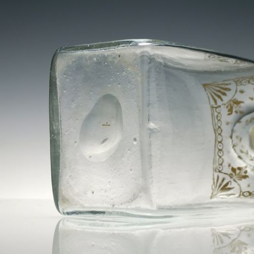 LARGE 18TH CENTURY DUTCH GILDED BOX DECANTER C1790 - ADDITIONAL PHOTO 4