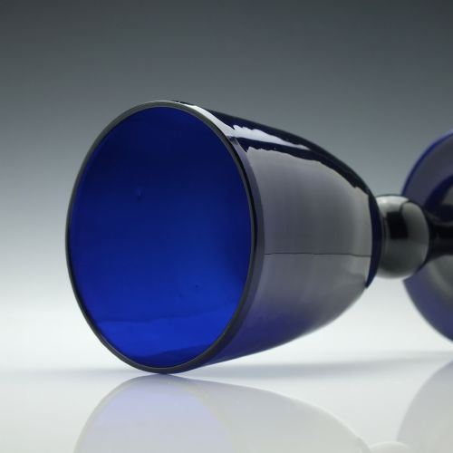 VERY RARE BLUE LAUENSTEIN WINE GLASS C1802 - ADDITIONAL PHOTO 3
